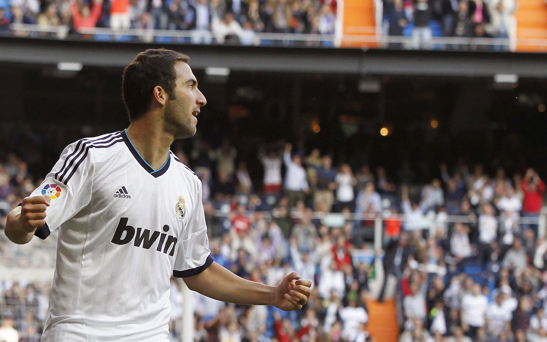 五大联赛是否在中场搭配中加入更多防守倾向球员，五大联赛最强中场